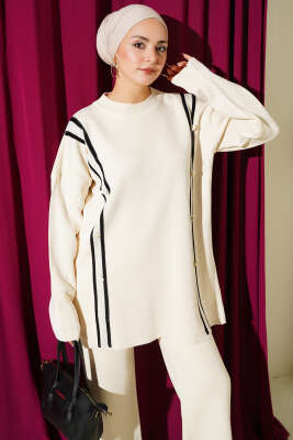 Şerit Detaylı Düğmeli Triko İkili Takım Bej - İkili Takım