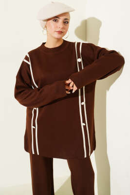 Şerit Detaylı Düğmeli Triko İkili Takım Kahve - İkili Takım