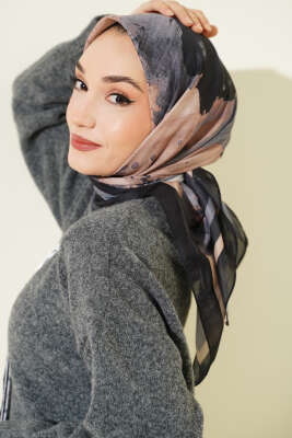 Şerit Geçişli Desen Detaylı Eşarp Siyah Camel - Başörtüsü