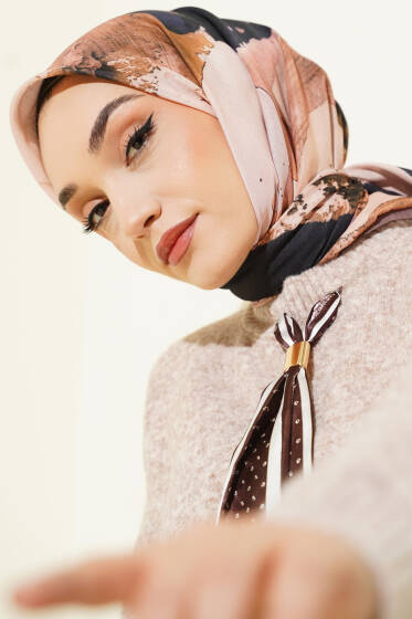 Şerit Geçişli Desen Detaylı Eşarp Sütlü Kahve - Başörtüsü