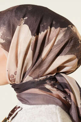 Şerit Geçişli Desen Detaylı Eşarp Vizon - Başörtüsü