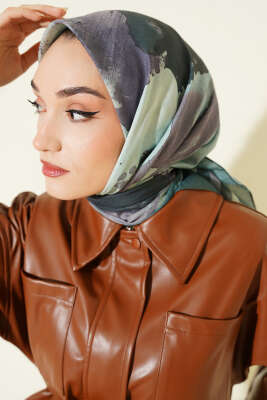 Şerit Geçişli Desen Detaylı Eşarp Zümrüt - Başörtüsü