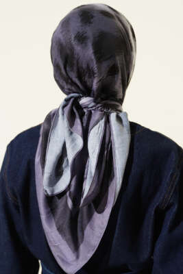 Şerit Geçişli Desenli Bambu Eşarp Füme - Başörtüsü