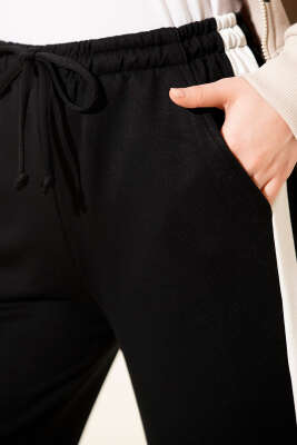 Şerit Geçişli İp Bağcıklı Pantolon Siyah - Pantolon