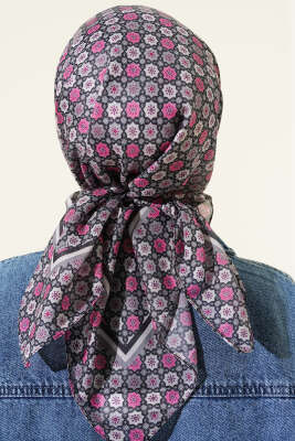 Şerit Geçişli Motifli Eşarp Gri - Başörtüsü