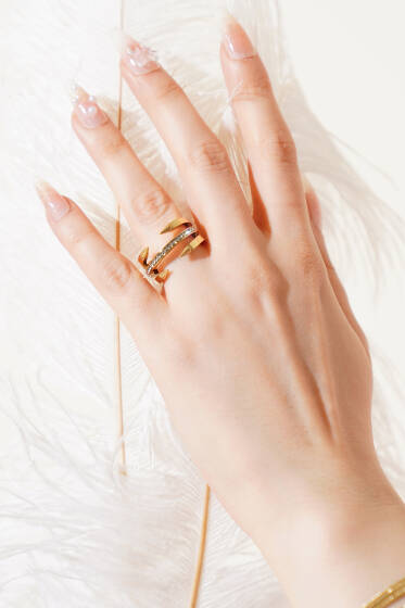 Şerit Taş Detaylı Yüzük Gold - Yüzük