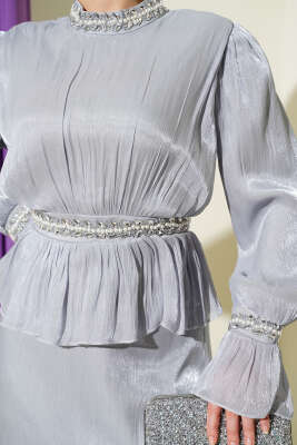 Şerit Taş Süslemeli Abiye Elbise Gri - Elbise