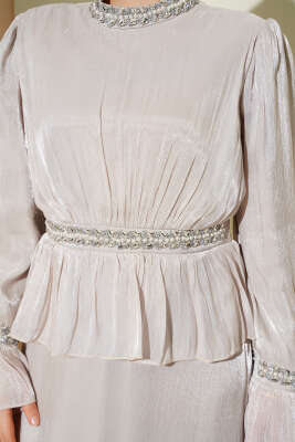 Şerit Taş Süslemeli Abiye Elbise Taş - Elbise