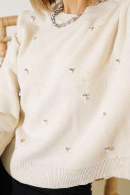 Serpme İncili Kısa Triko Kazak Bej - Kadın Giyim Modelleri