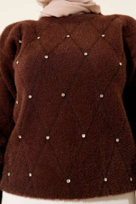 Serpme Taşlı Çizgili Sakallı Kazak Kahve - Triko Kazak