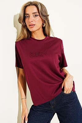 Shouke Kabartmalı T-shirt Bordo - Kadın Giyim Modelleri