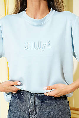 Shouke Kabartmalı T-shirt Buz Mavisi - Kadın Giyim Modelleri