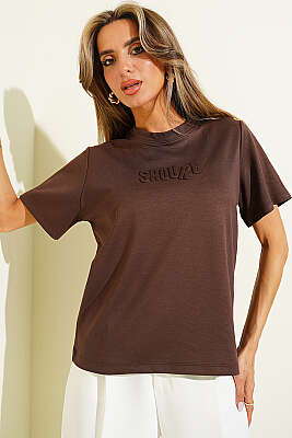 Shouke Kabartmalı T-shirt Kahve - Kadın Giyim Modelleri