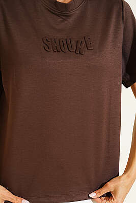 Shouke Kabartmalı T-shirt Kahve - Kadın Giyim Modelleri