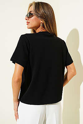 Shouke Kabartmalı T-shirt Siyah - Kadın Giyim Modelleri