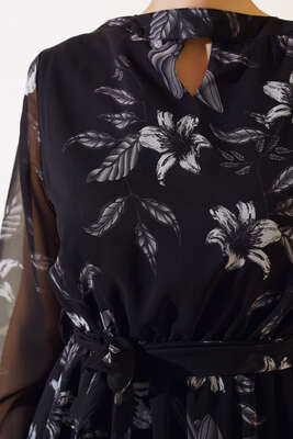 Şifon Çiçek Desenli Elbise Siyah - Thumbnail