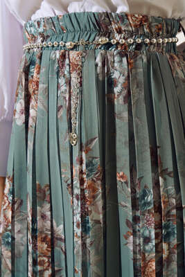 Şifon İnci Aksesuarlı Pliseli Etek Çağla Yeşili - Uzun Etek