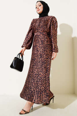 Sık Pileli Leopar Desen Saten Elbise Taba 
