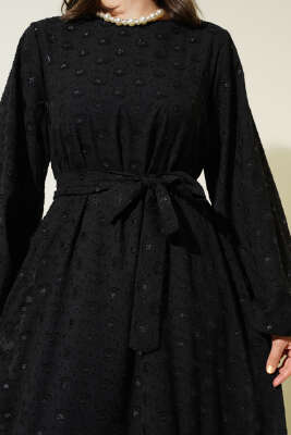 Sim Puantiyeli Volanlı Kuşaklı Elbise Siyah - Tesettür Elbise