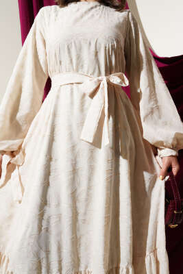 Sim Sakallı Bilek Bağcıklı Elbise Bej - Tesettür Elbise