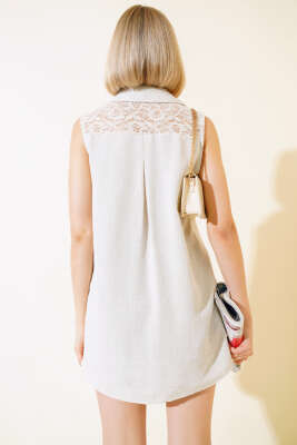 Sırt Dantelli Keten Bluz Bej - Kadın Giyim Modelleri