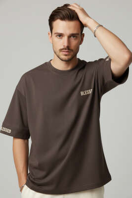 Sırt Yazılı Oversize Erkek T-shirt Acı Kahve 