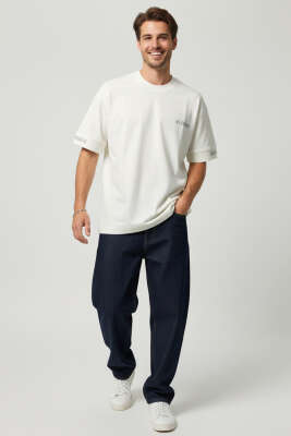 Sırt Yazılı Oversize Erkek T-shirt Beyaz - Erkek T-shirt