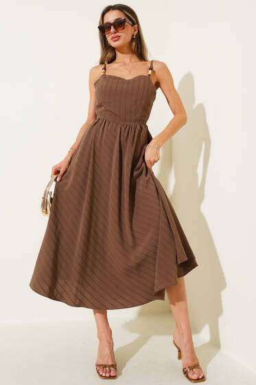 Sırtı Bağlamalı Askılı Elbise Kahve - Kadın Giyim Modelleri