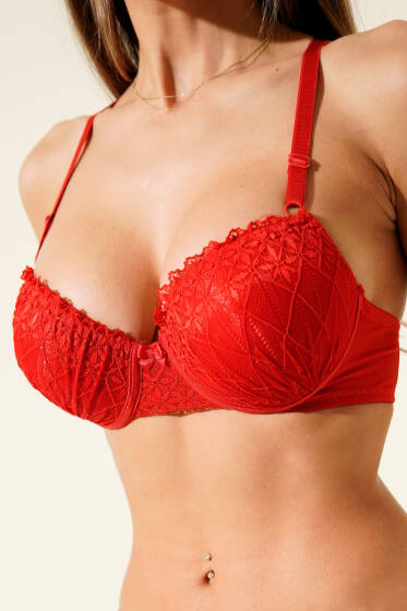 Sırtı Çapraz Dantelli Destekli Sütyen Kırmızı - Destekli / Push Up Sütyen