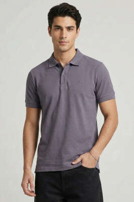 Slim Fit Yaka Düğmeli Erkek T-shirt Füme - Yılın Fırsatı