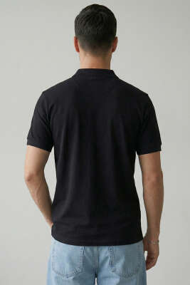 Slim Fit Yaka Düğmeli Erkek T-shirt Siyah - Erkek T-shirt