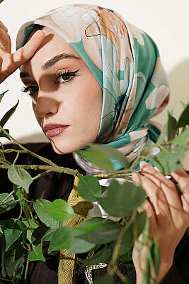 Soft Çiçek Desenli Eşarp Yeşil 