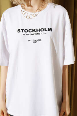 Stockholm Yazılı T-shirt Beyaz - Yılın Fırsatı