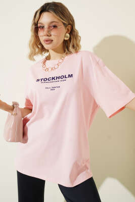 Stockholm Yazılı T-shirt Pudra - HELLIE