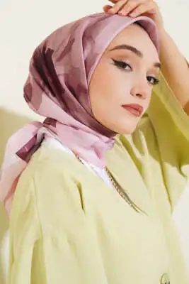 Su Gölgesi Desenli Eşarp Pembe - Başörtüsü