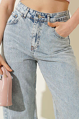 Su Yolu Taş Detaylı Kot Pantolon Açık Kar - Kadın Giyim Modelleri