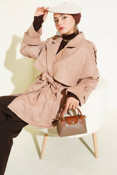 Süet Pelerinli Kuşaklı Trençkot Bej - Trençkot