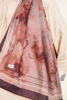 Sulu Boya Desen Soft Şal Mürdüm - Başörtüsü