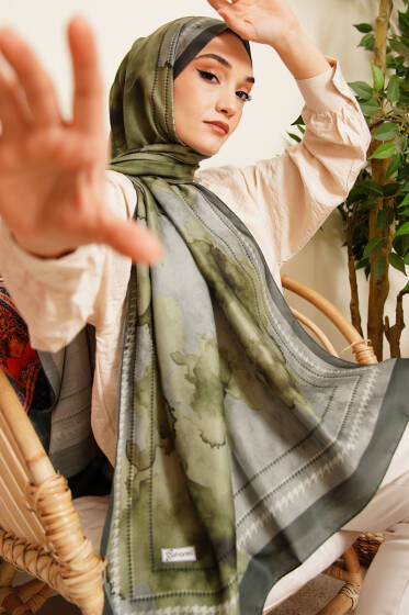 Sulu Boya Desen Soft Şal Zümrüt - Başörtüsü