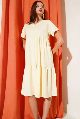 Süprem V Yaka Elbise Bej - Kadın Giyim Modelleri