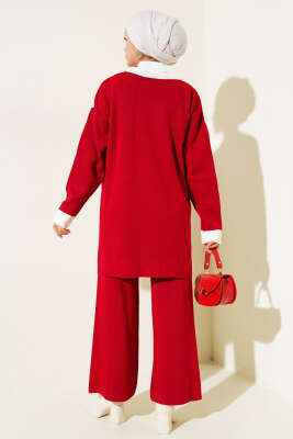 Tahta Düğme Detaylı Triko İkili Takım Kırmızı - Triko İkili Takım