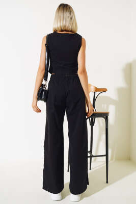 Tahta Düğmeli Yelekli İkili Takım Siyah - Kadın Giyim Modelleri