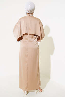 Taş Detaylı Pelerin Elbise Latte - Tesettür Elbise