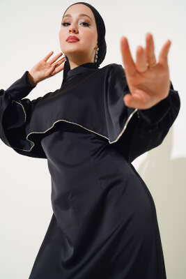 Taş Detaylı Pelerin Elbise Siyah - Tesettür Elbise