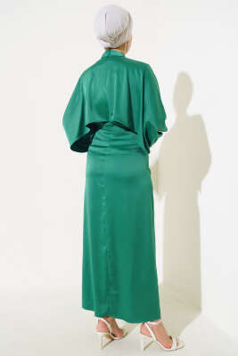 Taş Detaylı Pelerin Elbise Yeşil - Tesettür Elbise