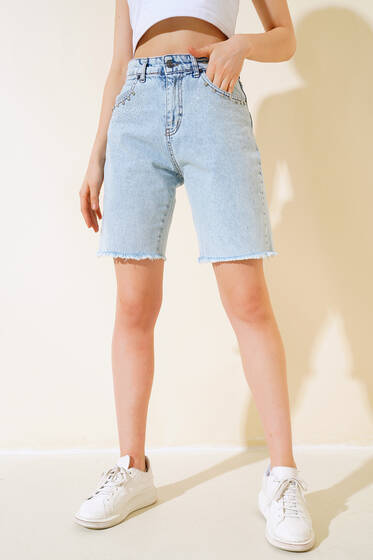 Taş Detaylı Şort Kar Yıkama - Şort