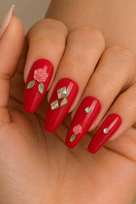 Taş Detaylı Takma Tırnak Fusya 