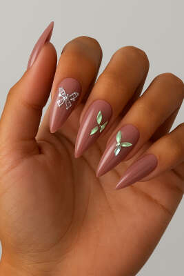 Taş Detaylı Takma Tırnak Pudra 