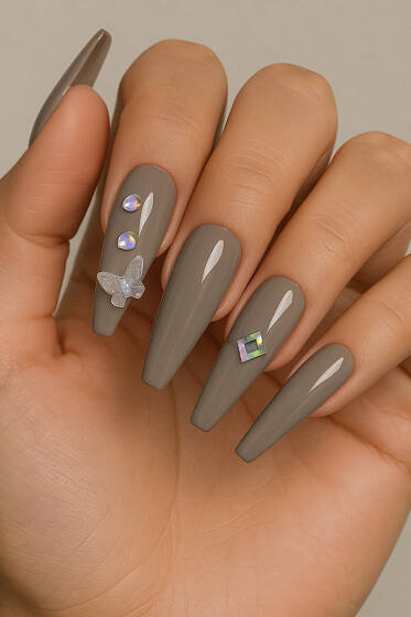 Taş Detaylı Takma Tırnak Vizon - Tırnak Aksesuarları