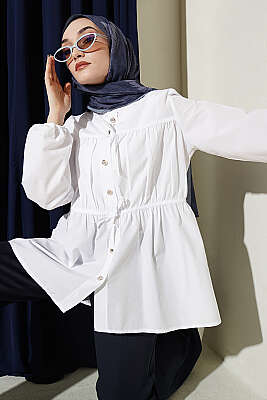 Taş Düğmeli Büzgülü Gömlek Beyaz 
